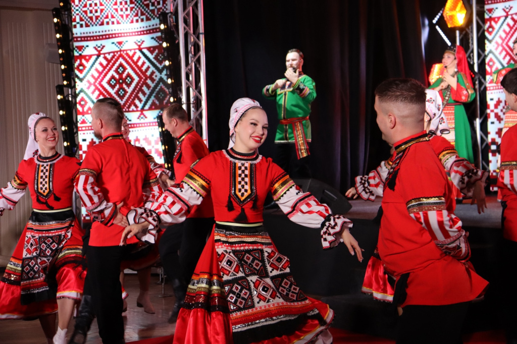 В Удмуртии открыли объявленный Президентом страны Год единства народов России